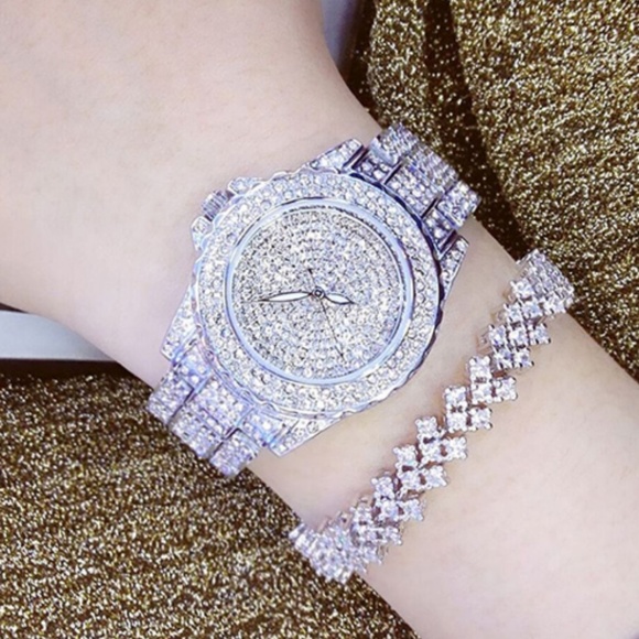 24hours Accessories - ⌚️NEW⌚️Luxury Crystal Stainless Steel Quartz Watch